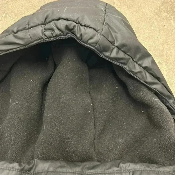 Old navy knee lenght puffer coat - Picture 2 of 9